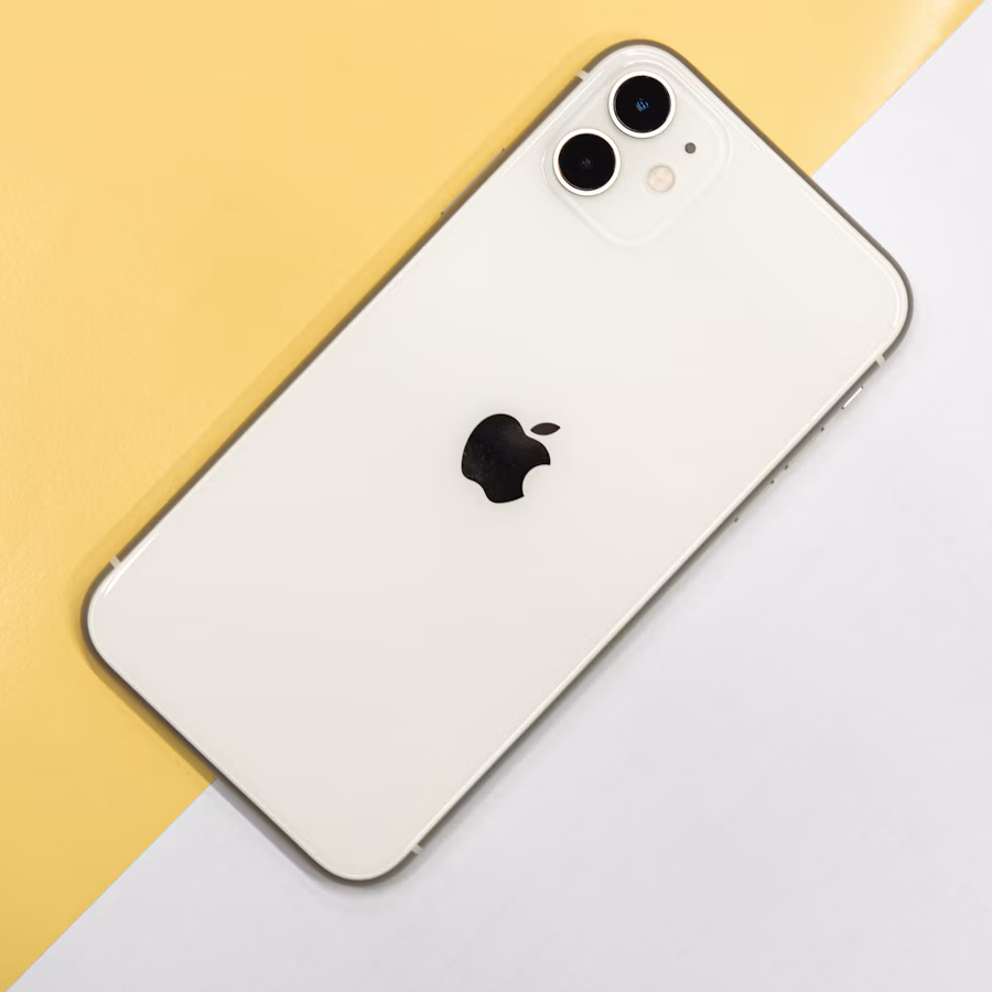 iPhone 15 128GB